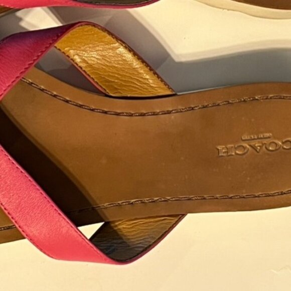 Coach New York Shelly model Hot pink summer sandals Leather upper Size 8B EUR 38 - Picture 2 of 4
